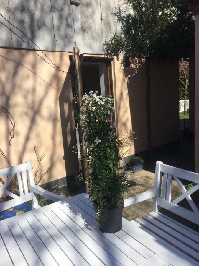 Pegasus Bed And Breakfast Helsinge Exterior photo